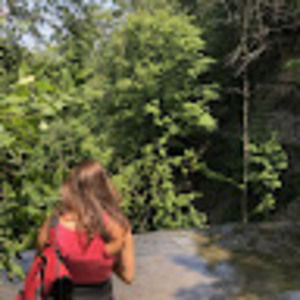 Meet your Posher, Leah